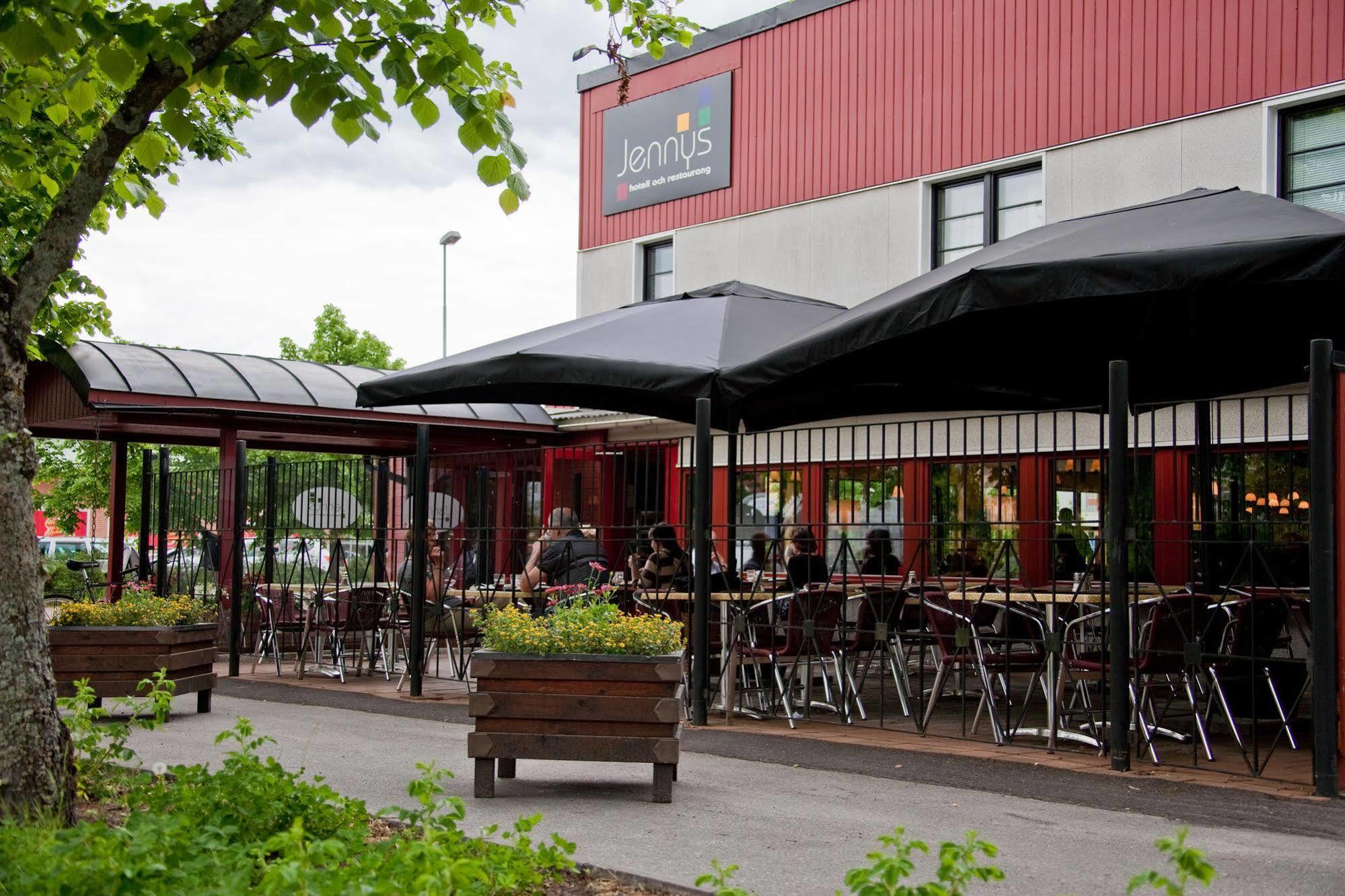 Jennys Hotell Och Restaurang 아비카 외부 사진